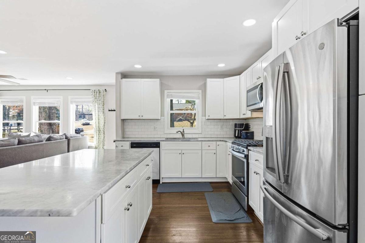 2071 Gober Avenue Smyrna - Photo 11