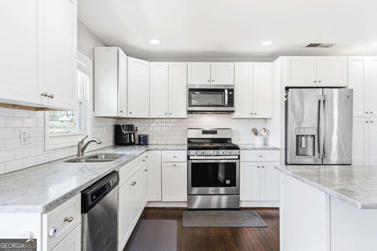 2071 Gober Avenue Smyrna - Photo 12