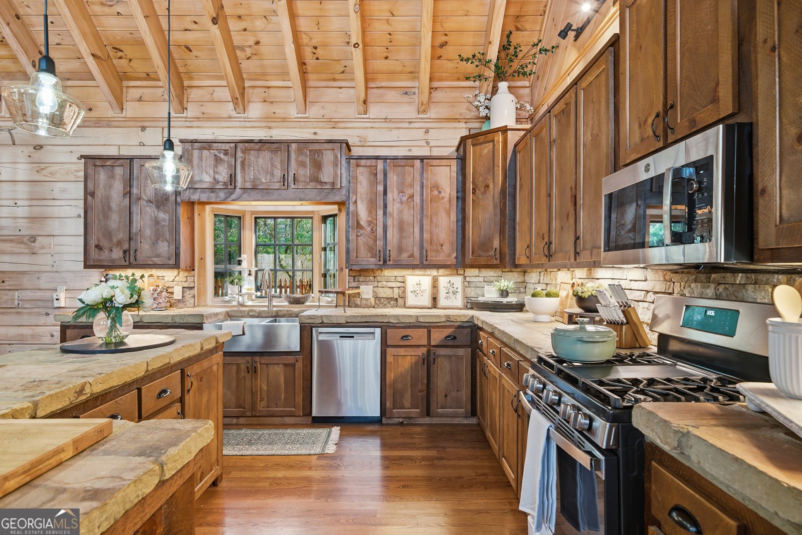 577 Macedonia Church Road Blue Ridge - Photo 16