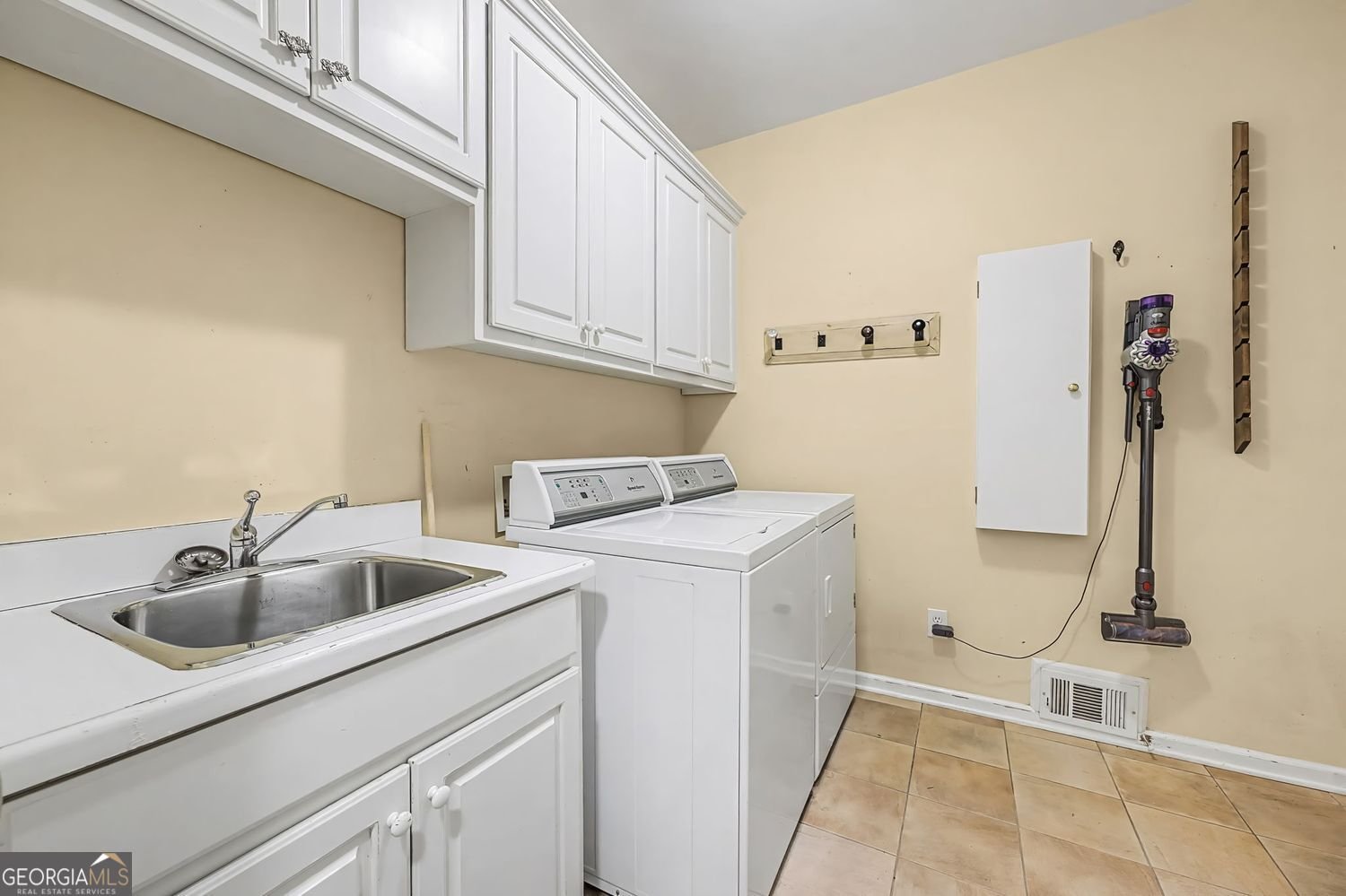 5264 Fleur De Lis Court Dunwoody - Photo 16