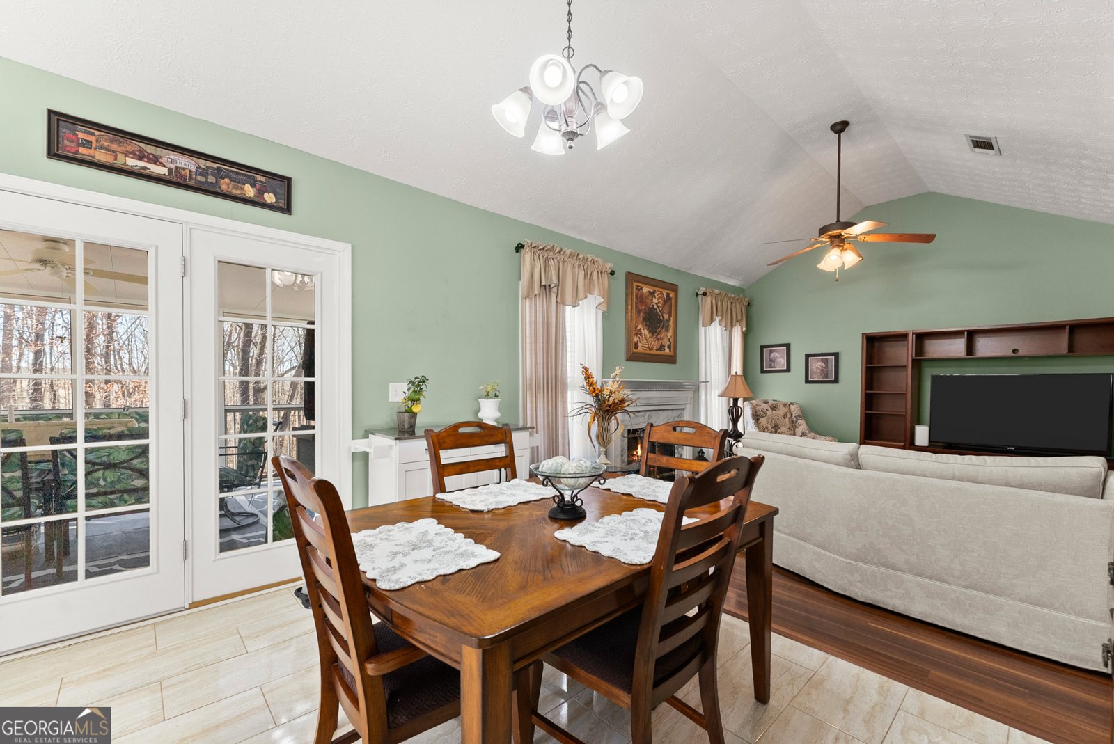 5082 Peach Mountain Circle Gainesville - Photo 9