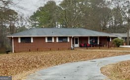 394 Fayetteville Road Fairburn - Photo 1