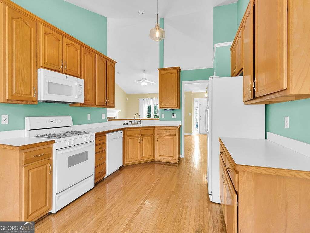 3725 Morning Crest Way Cumming - Photo 10