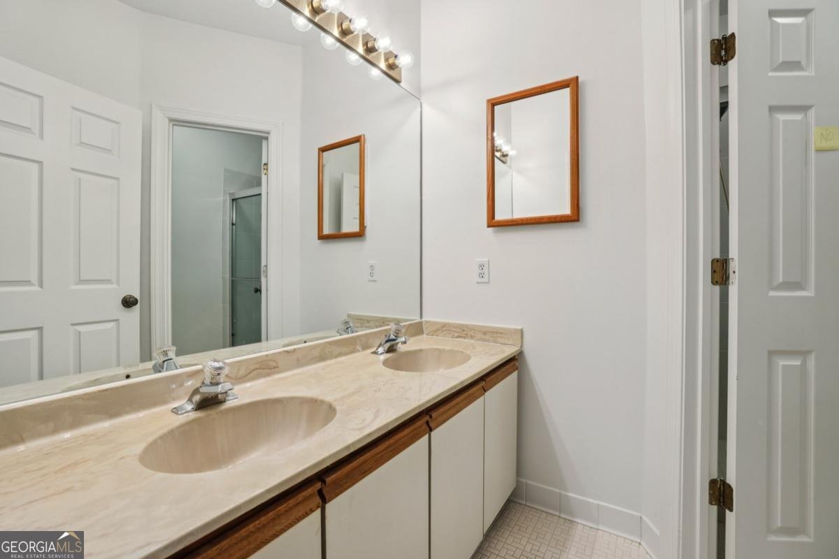 5996 Mitchell Road Atlanta - Photo 18