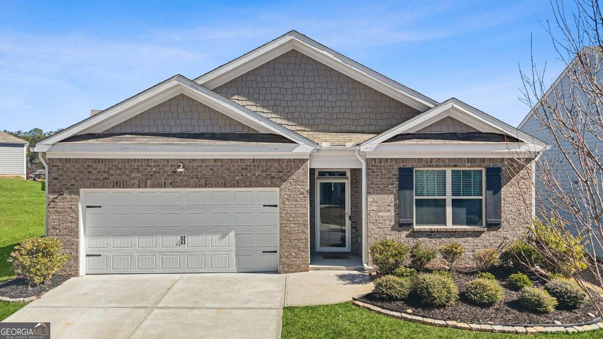 3798 Makeover Court Atlanta - Photo 1