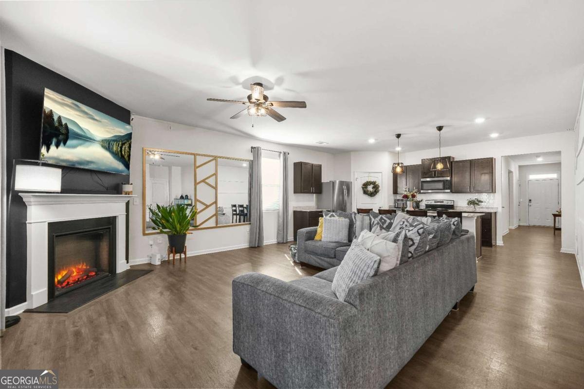 3798 Makeover Court Atlanta - Photo 6