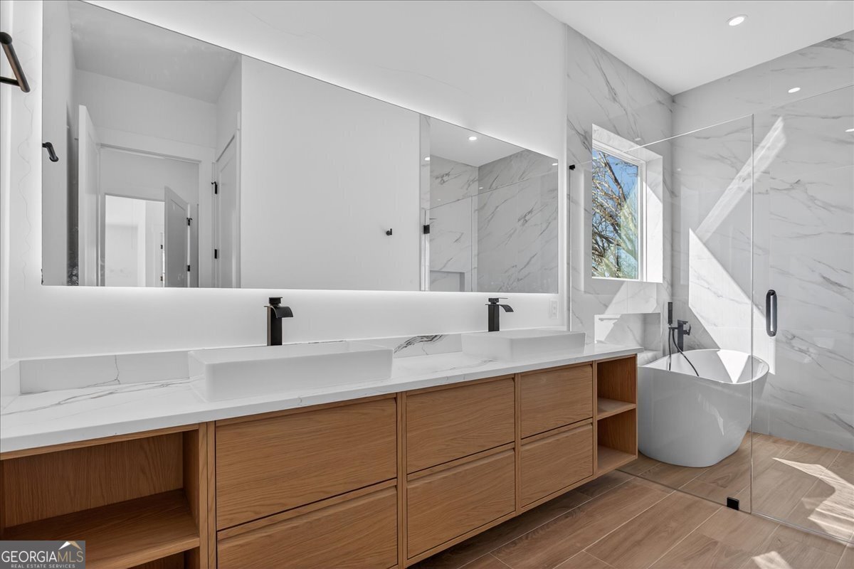 164 Railroad Street Canton - Photo 21