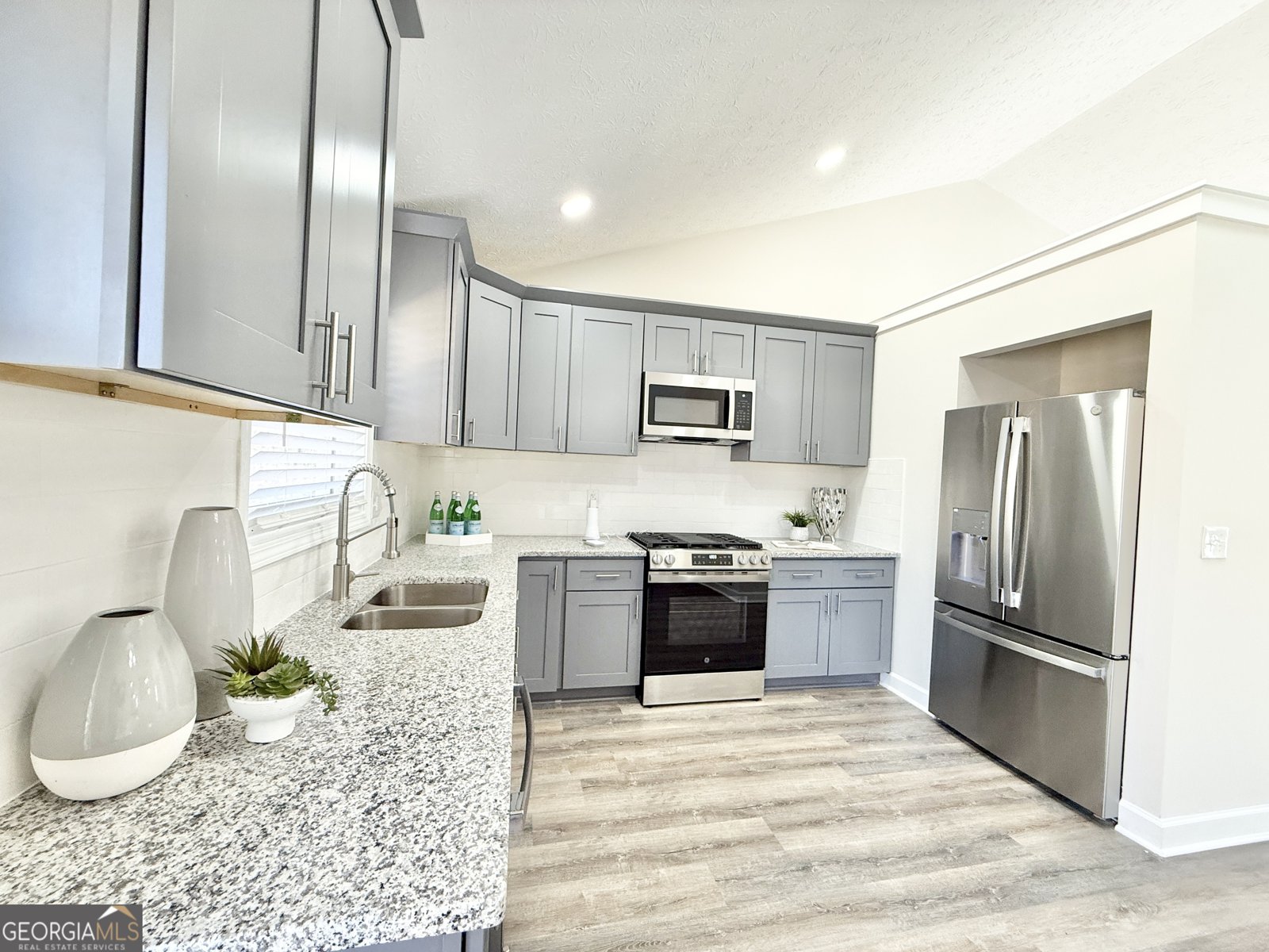 6012 Happy Trails Court Lithonia - Photo 10