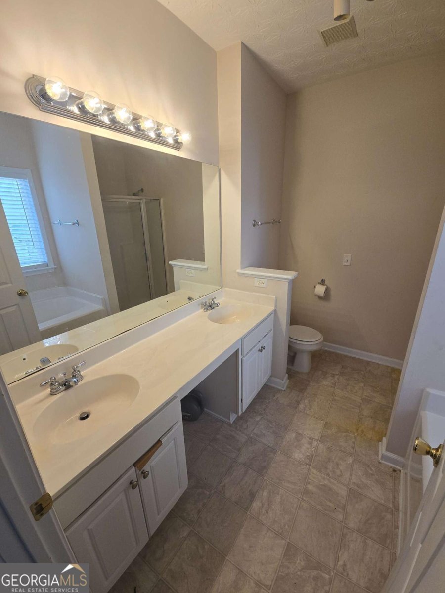 3121 Baywood Court Conyers - Photo 12