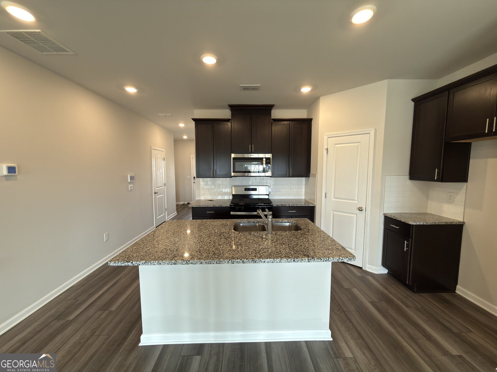 3894 Holland Grove Road Lawrenceville - Photo 12