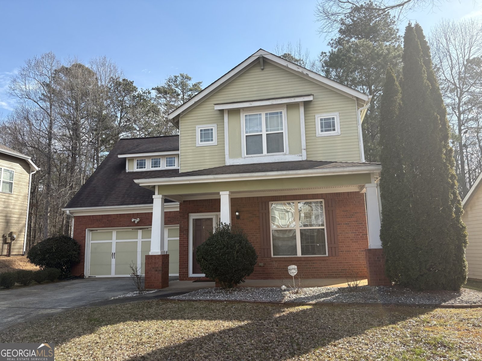 404 Park Place Fairburn - Photo 1