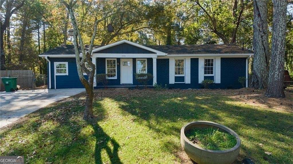 1551 Pine Glen Circle Decatur - Photo 1