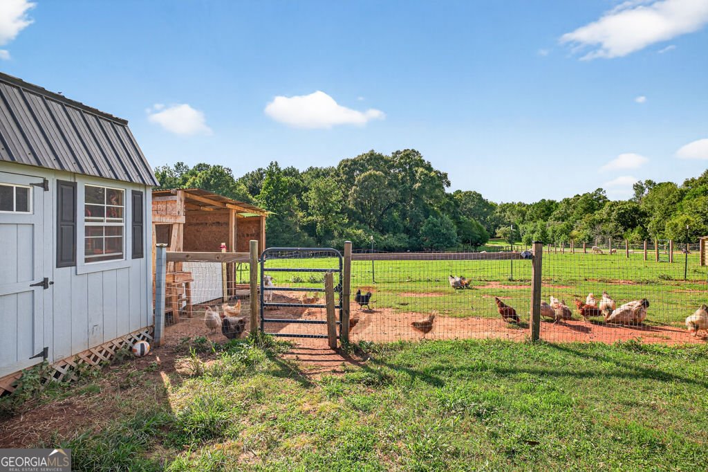 267 Bear Creek Meadows Drive Bogart - Photo 32