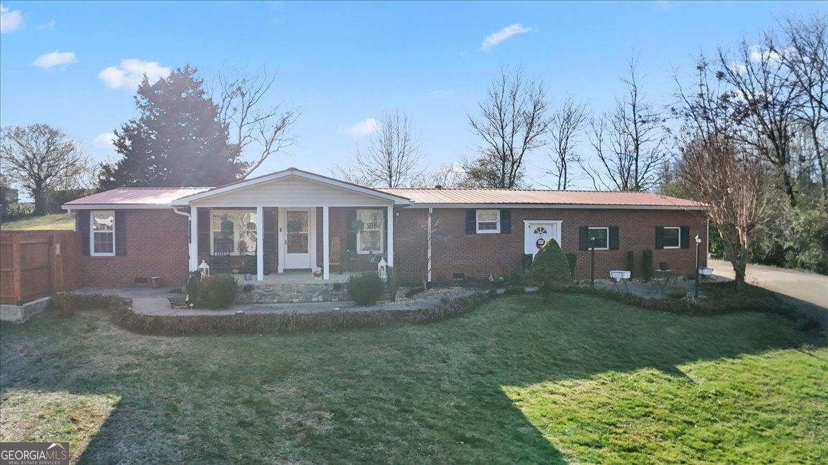 719 Sunlight Road Ellijay - Photo 1