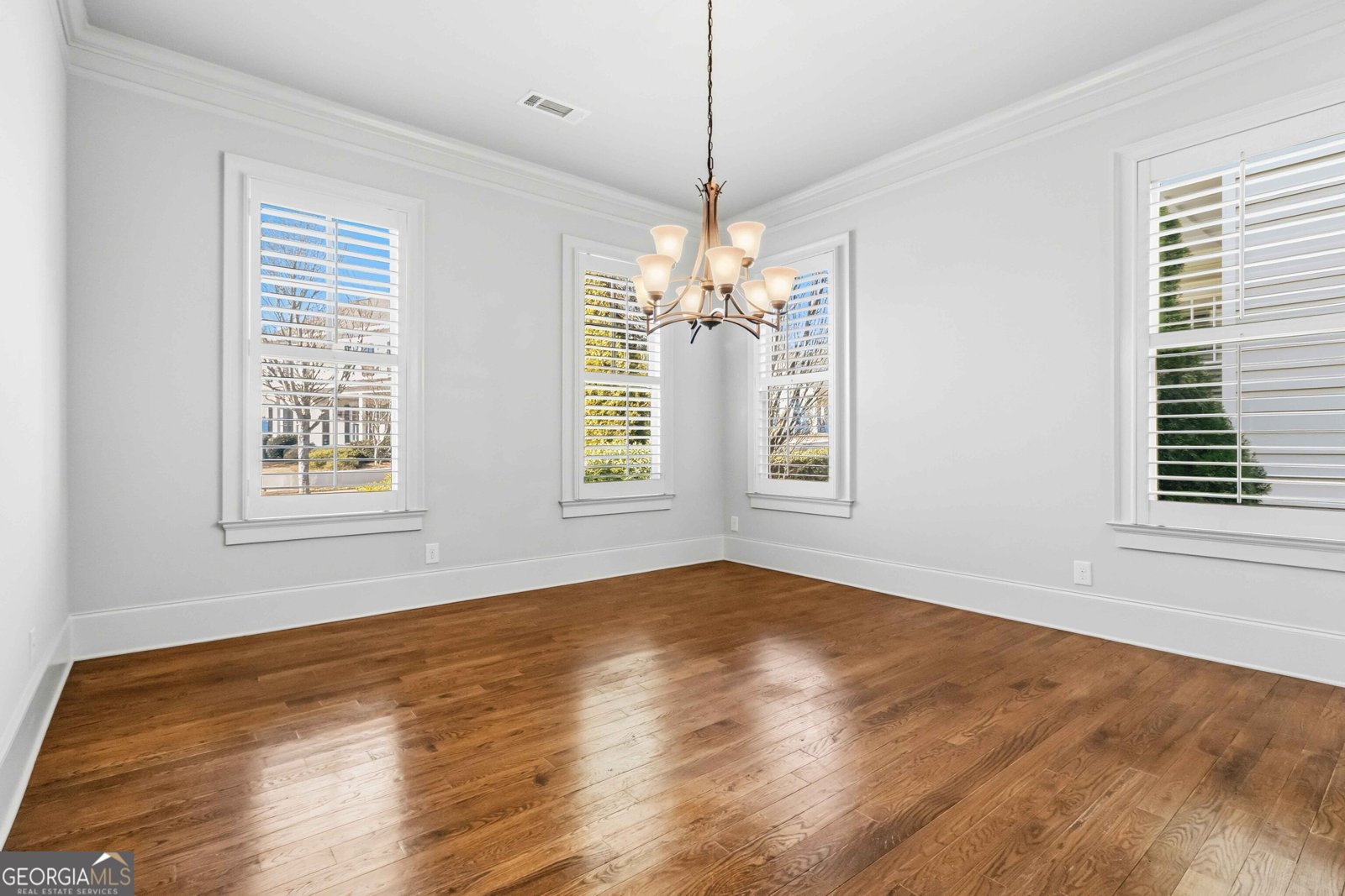 3584 Greenleffe Drive Statham - Photo 9