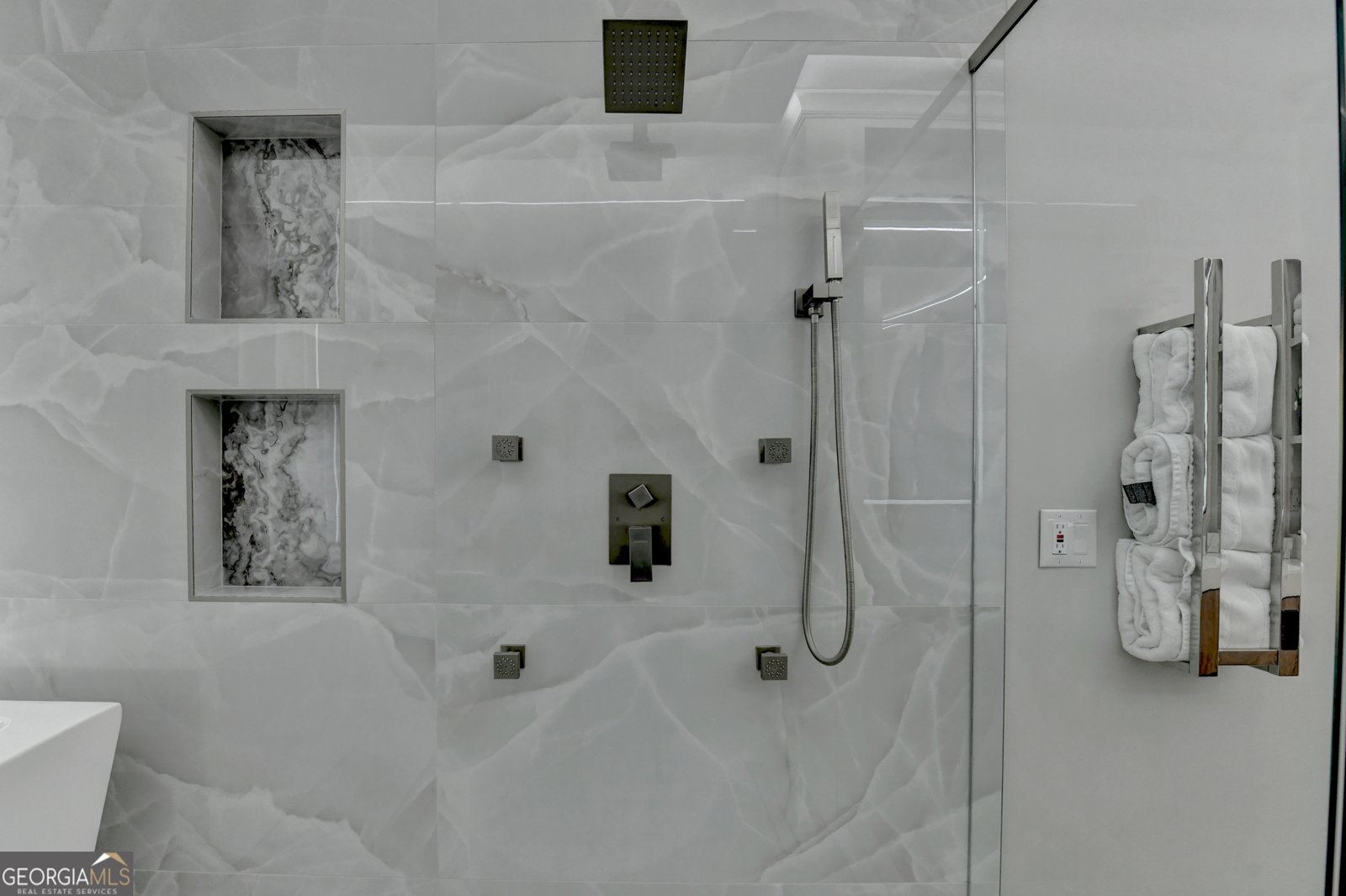 8150 Prestwick Circle Duluth - Photo 43