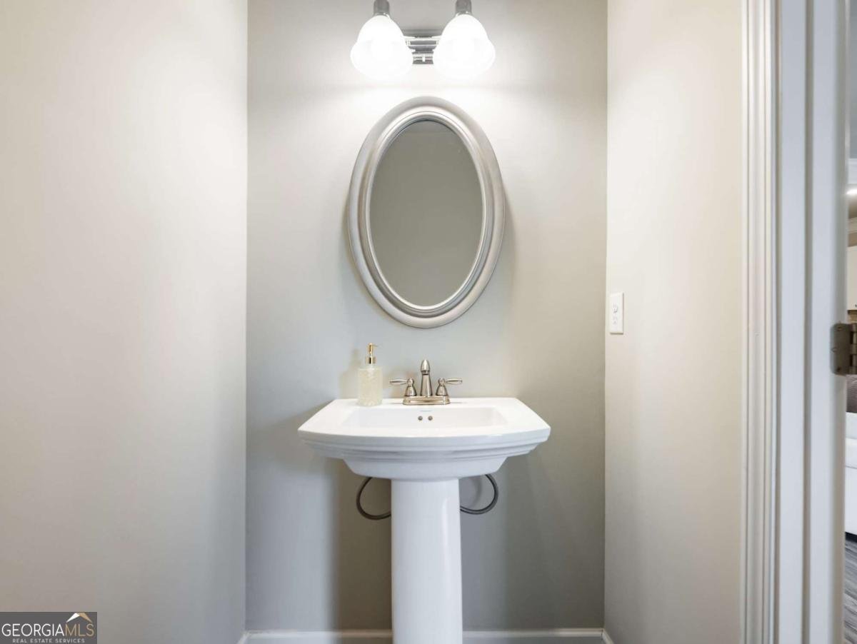 2333 Buford Town Drive Buford - Photo 14