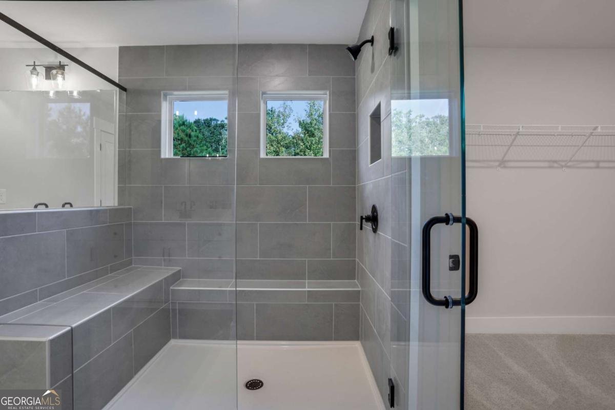 7049 Manchester Drive Flowery Branch - Photo 16