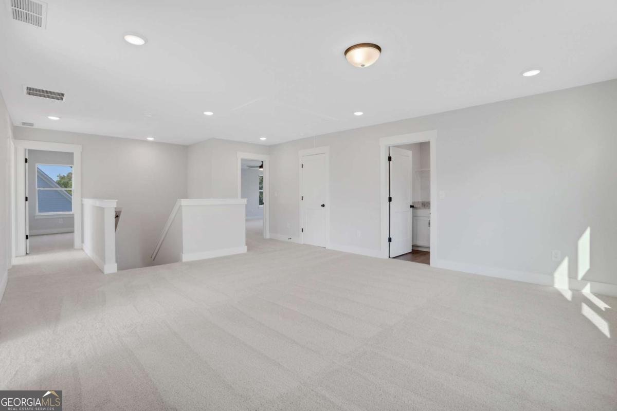 7049 Manchester Drive Flowery Branch - Photo 35