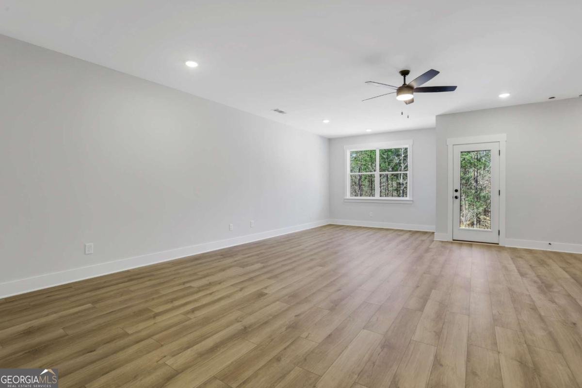 7048 Manchester Drive Flowery Branch - Photo 44