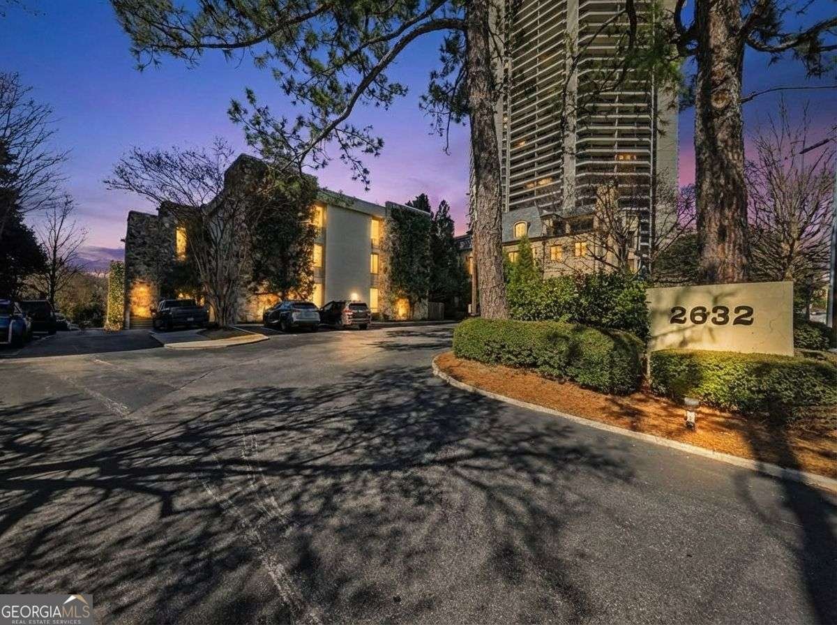 2632 Peachtree Road Atlanta - Photo 1