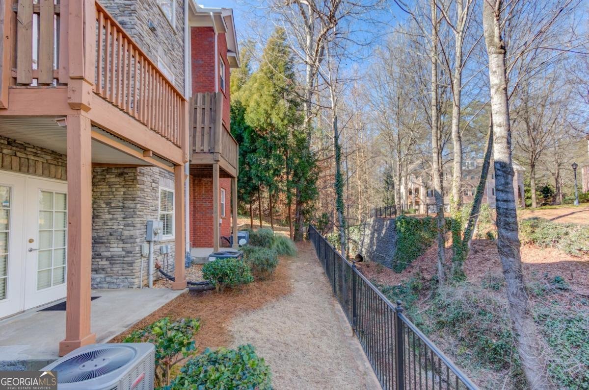5590 Glenridge Park Atlanta - Photo 37