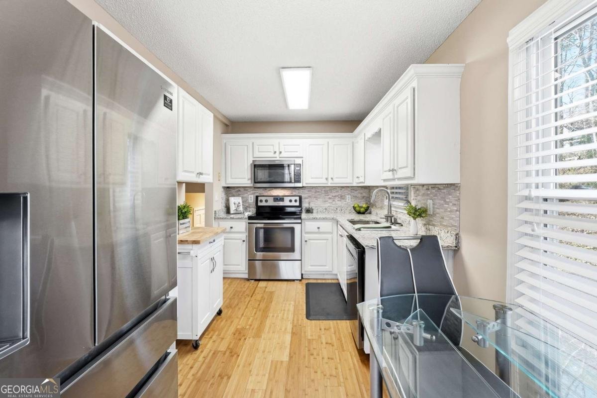 1143 Etowah Valley Lane Woodstock - Photo 9