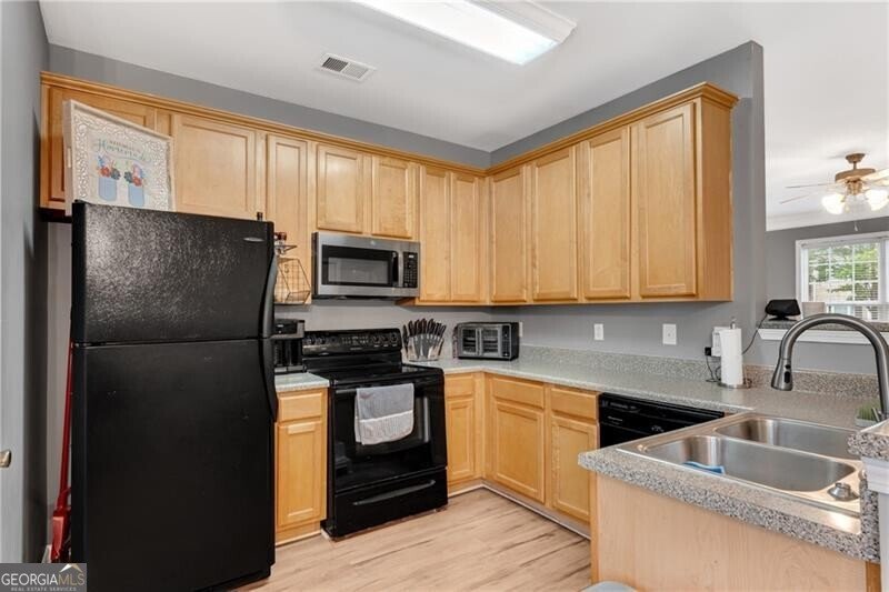 1791 Heights Circle Kennesaw - Photo 9