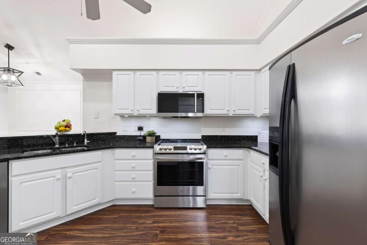 3733 Vineyards Lake Circle Kennesaw - Photo 11