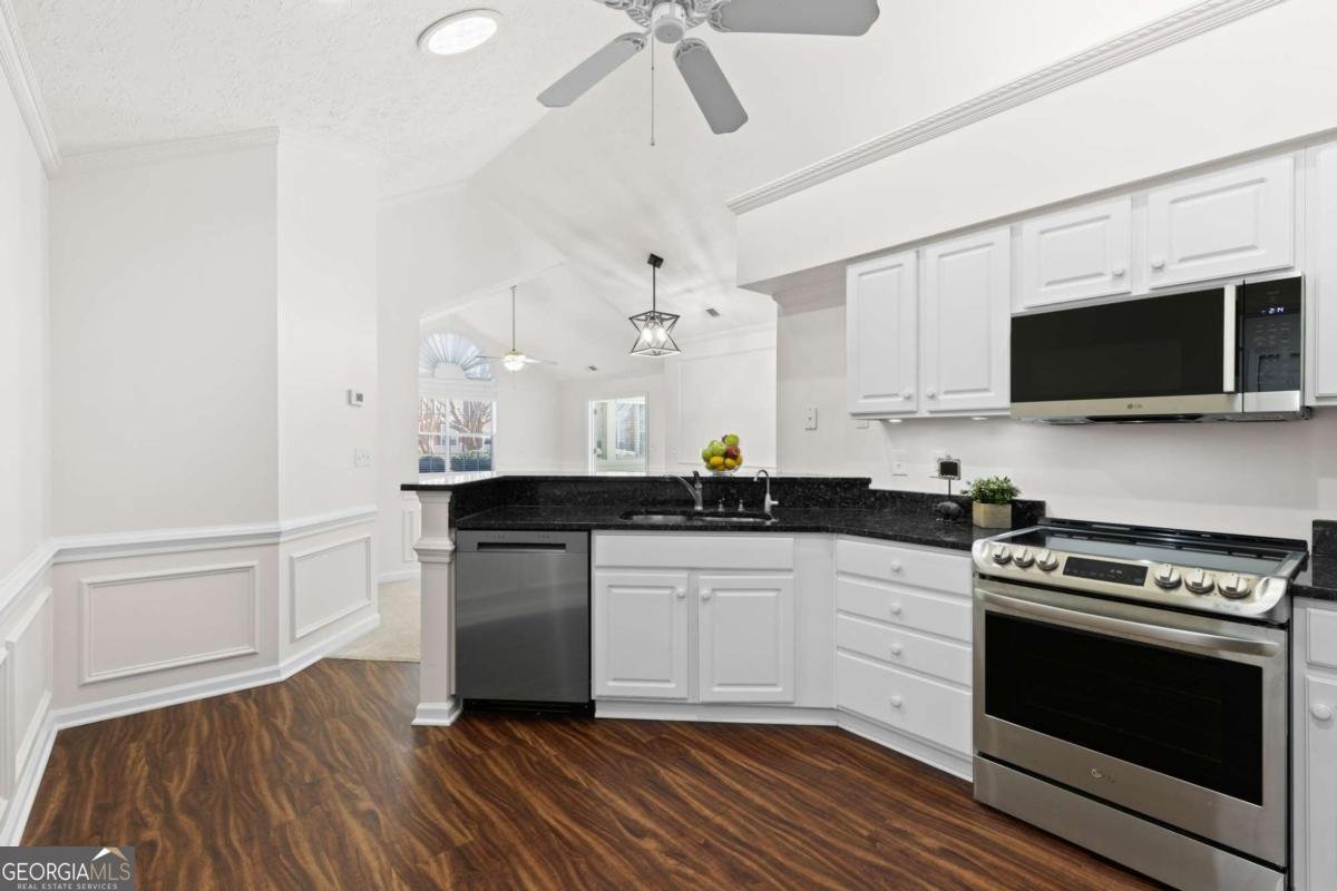 3733 Vineyards Lake Circle Kennesaw - Photo 13