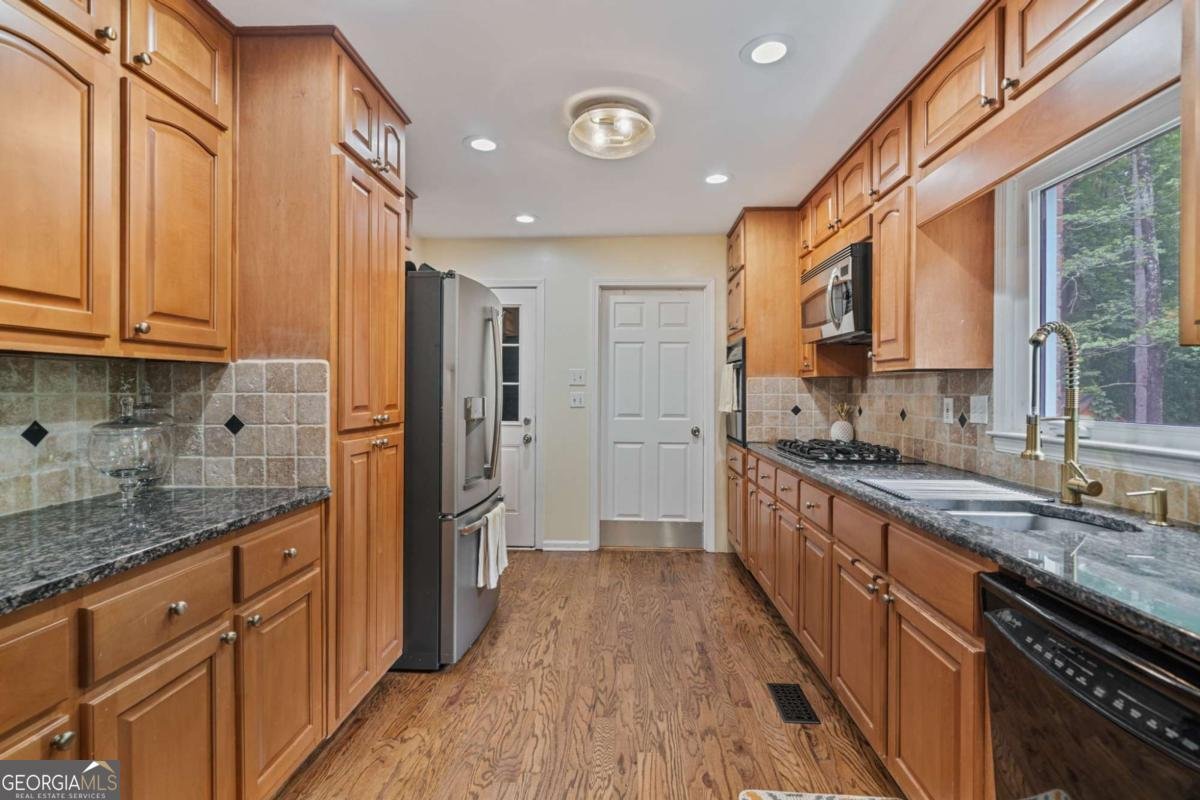 1777 Gate Trail Stone Mountain - Photo 13