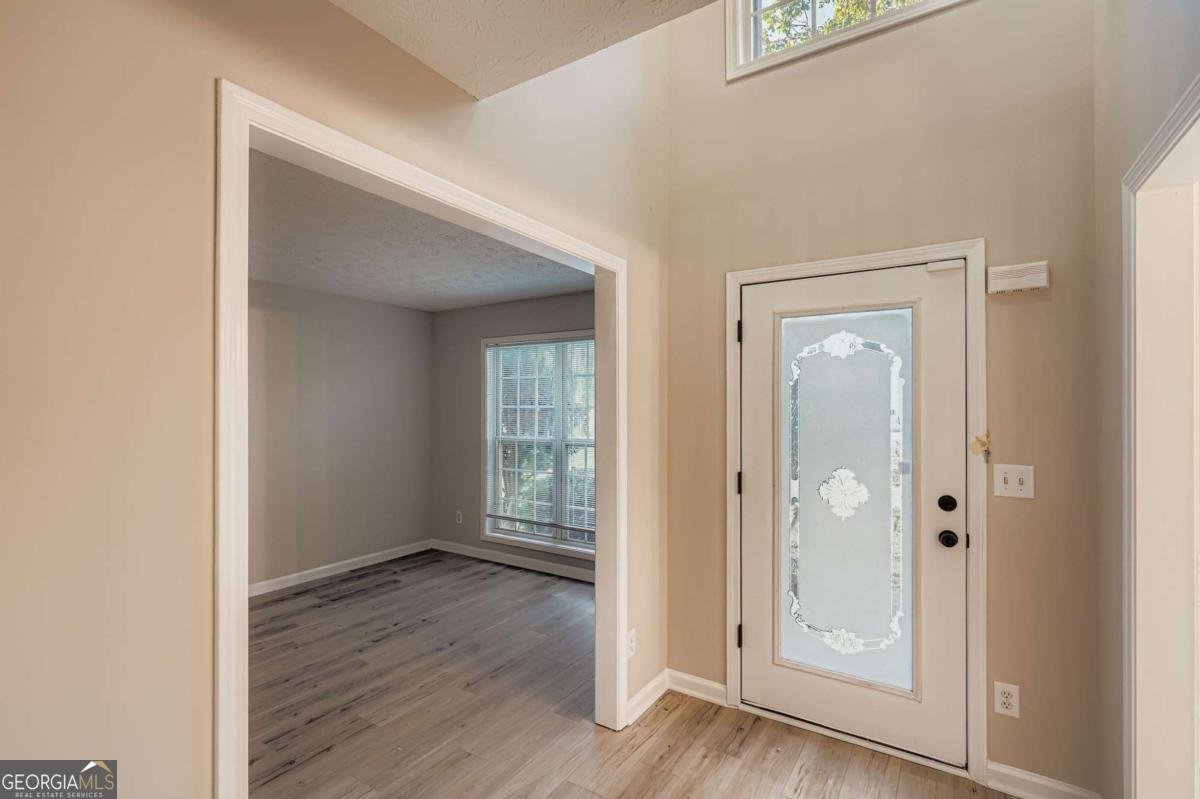 1570 TWIN BRIDGE Lane Lawrenceville - Photo 8