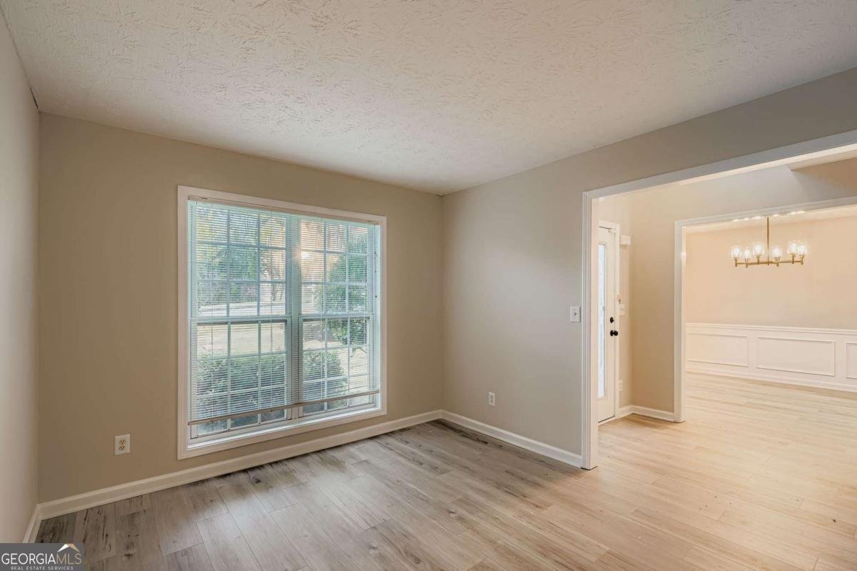 1570 TWIN BRIDGE Lane Lawrenceville - Photo 9