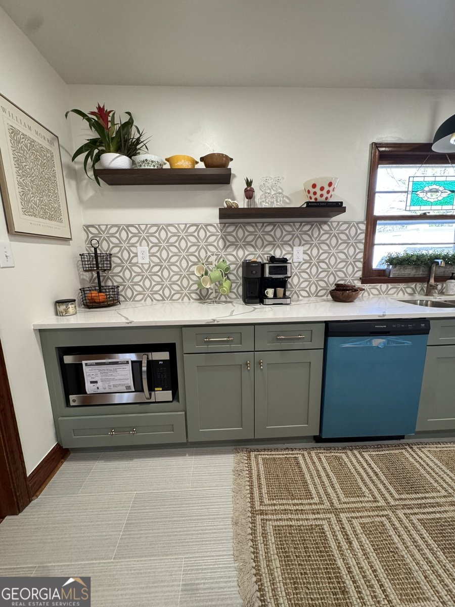 410 Sunset Circle Forsyth - Photo 18