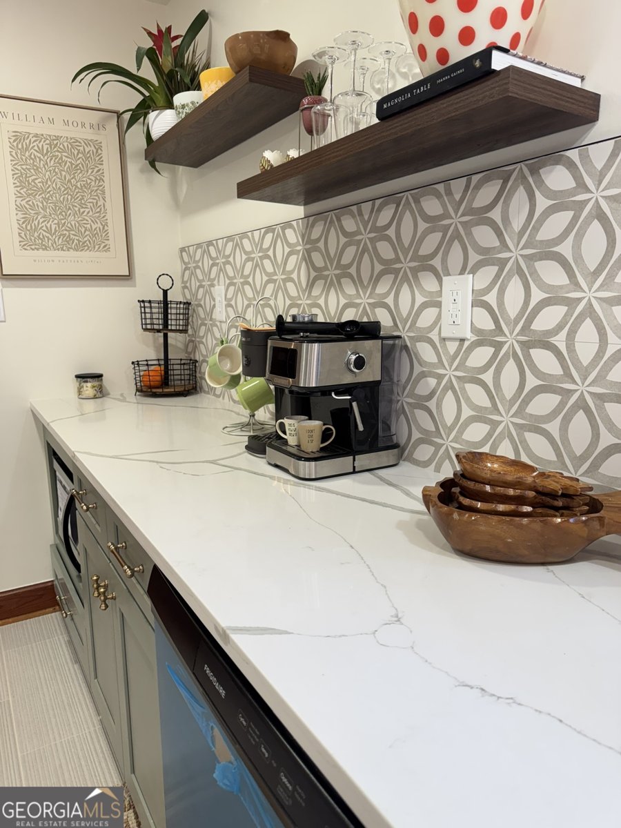 410 Sunset Circle Forsyth - Photo 22