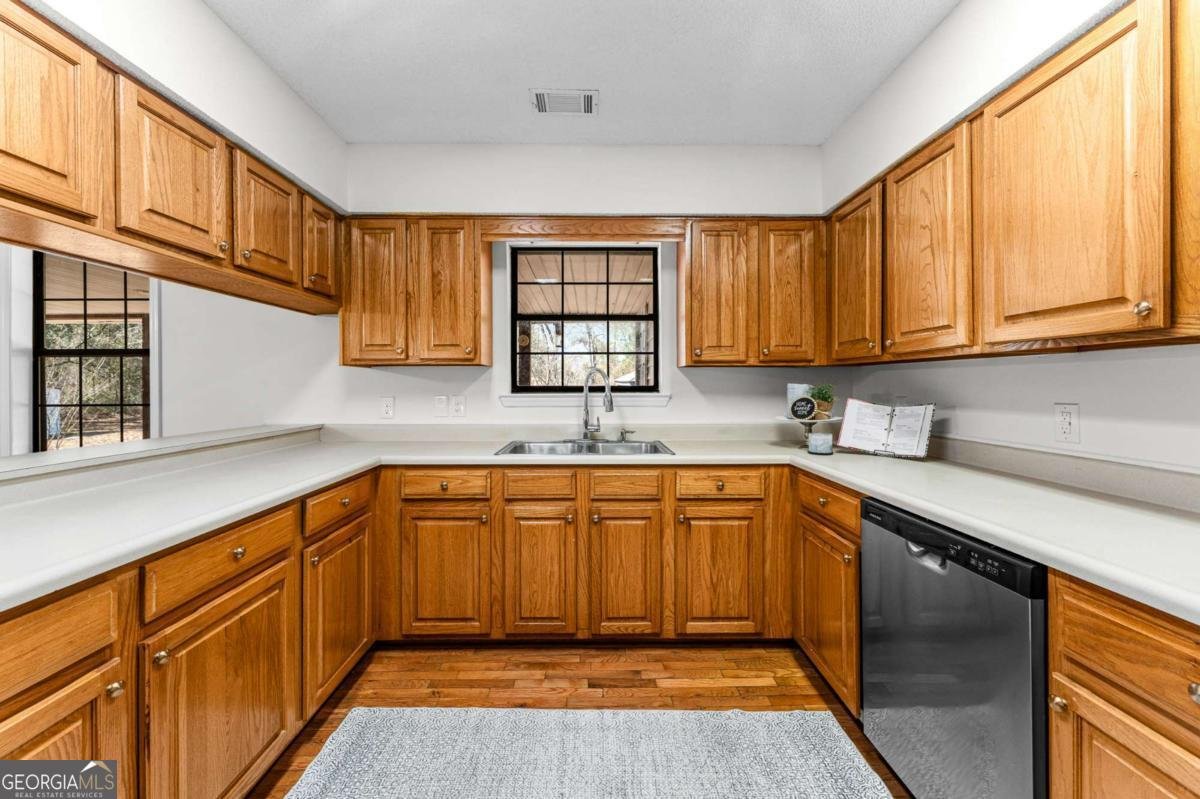 1206 Zittrouer Road Guyton - Photo 12