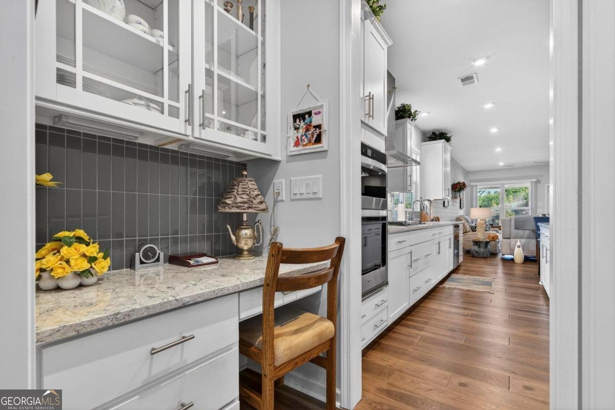 1101 Little Shoals Road Greensboro - Photo 16