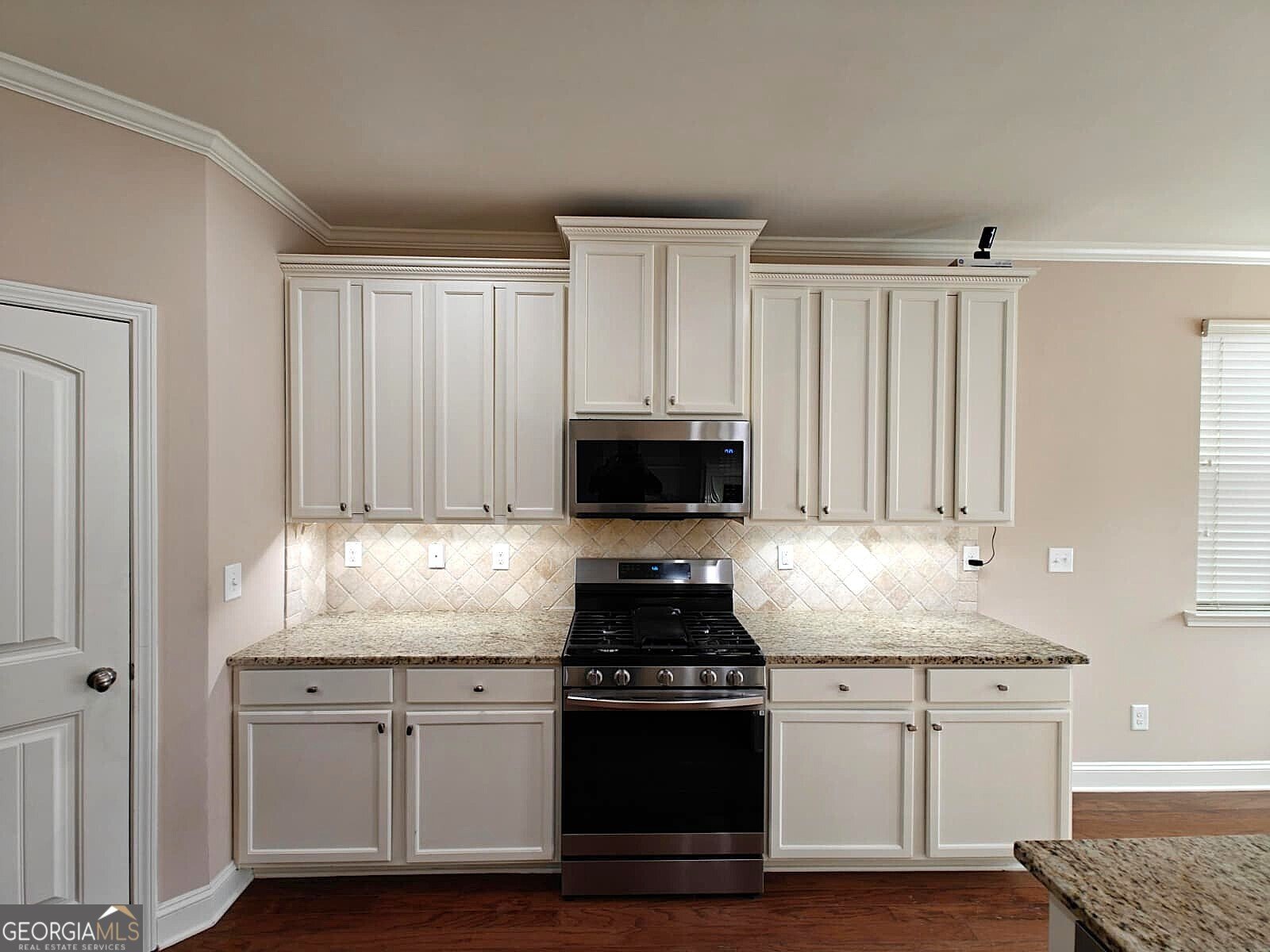 2638 Lake Manor Circle Duluth - Photo 10