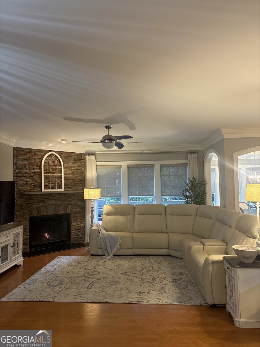 406 Beacon Court Griffin - Photo 8