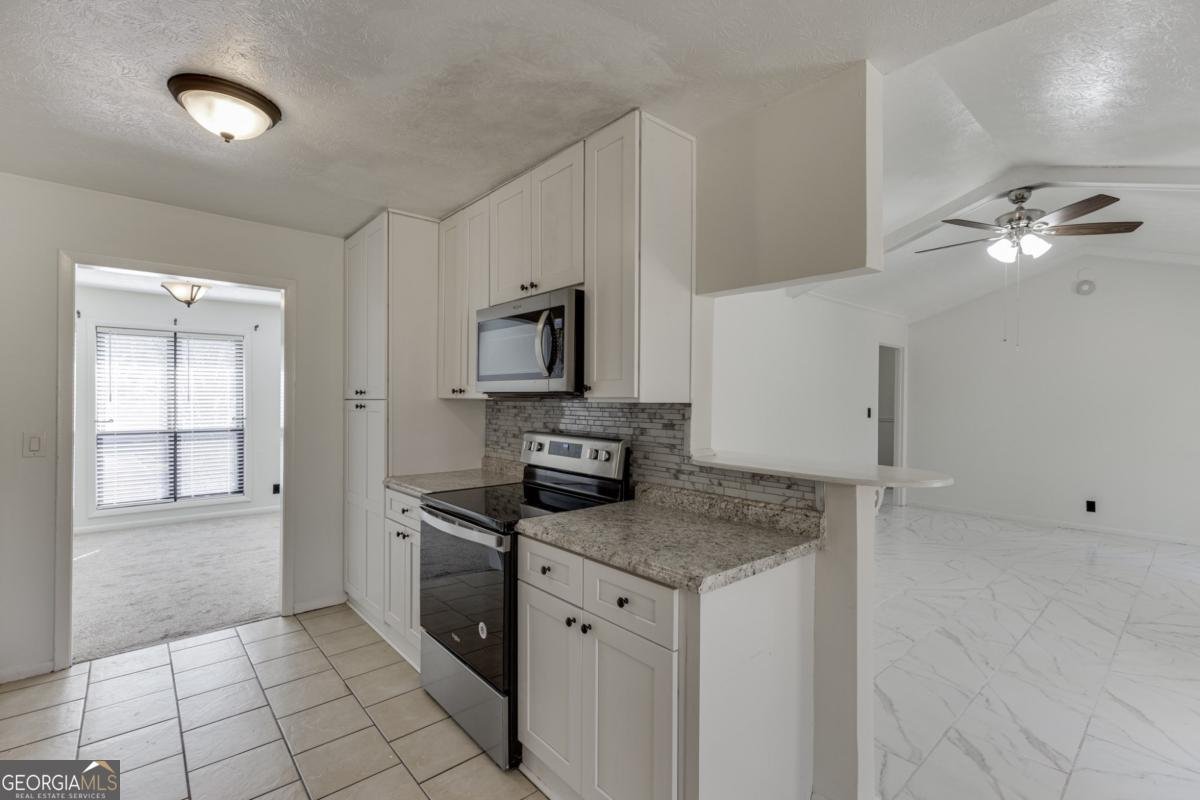 5360 Fieldgreen Drive Stone Mountain - Photo 16