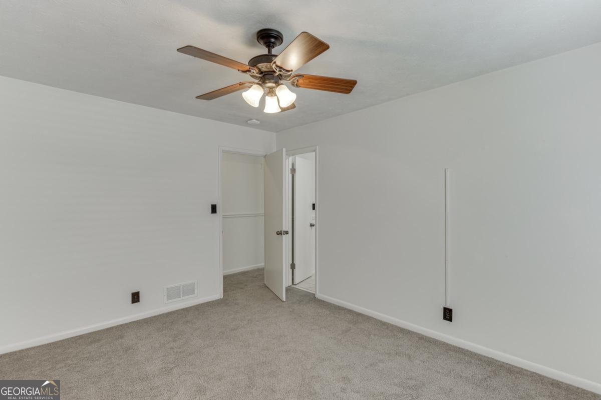 5360 Fieldgreen Drive Stone Mountain - Photo 32