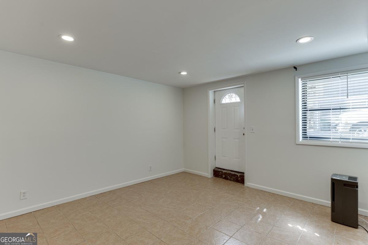 5360 Fieldgreen Drive Stone Mountain - Photo 39