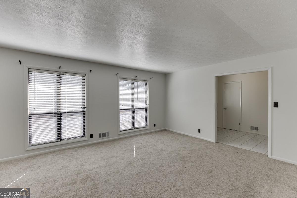 5360 Fieldgreen Drive Stone Mountain - Photo 7