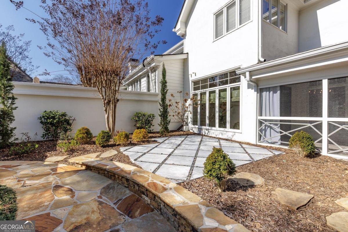 120 Summerour Vale Johns Creek - Photo 34