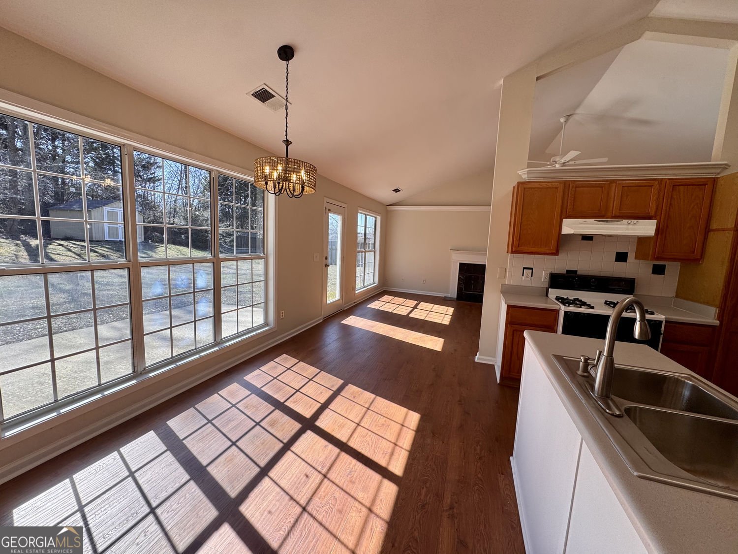 1950 Emerald Drive Cumming - Photo 7