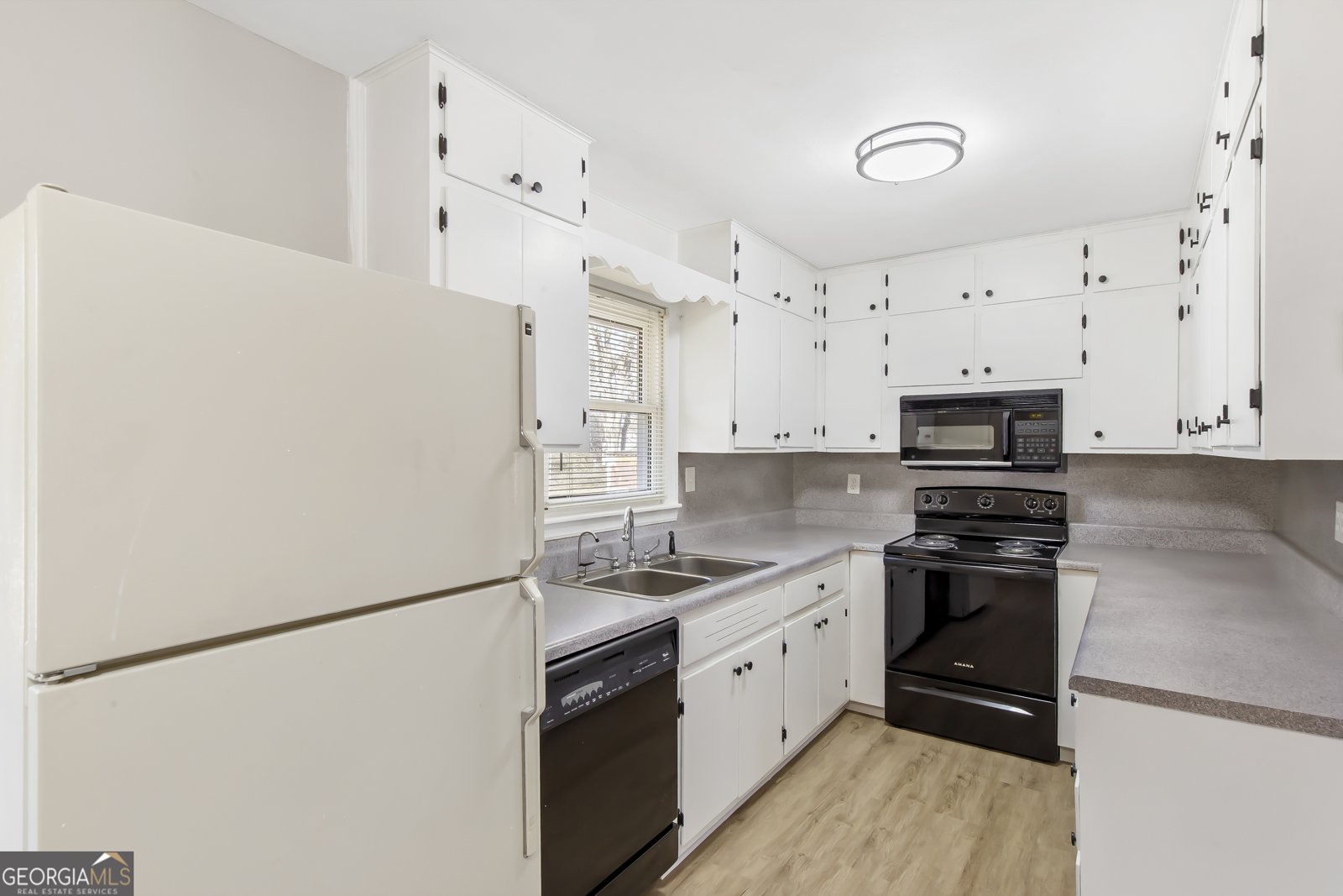 5130 Hiram Lithia Springs Road Powder Springs - Photo 14