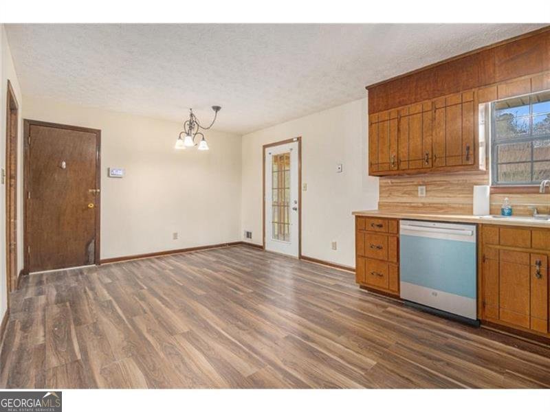 175 Slicky Rock Court Riverdale - Photo 14