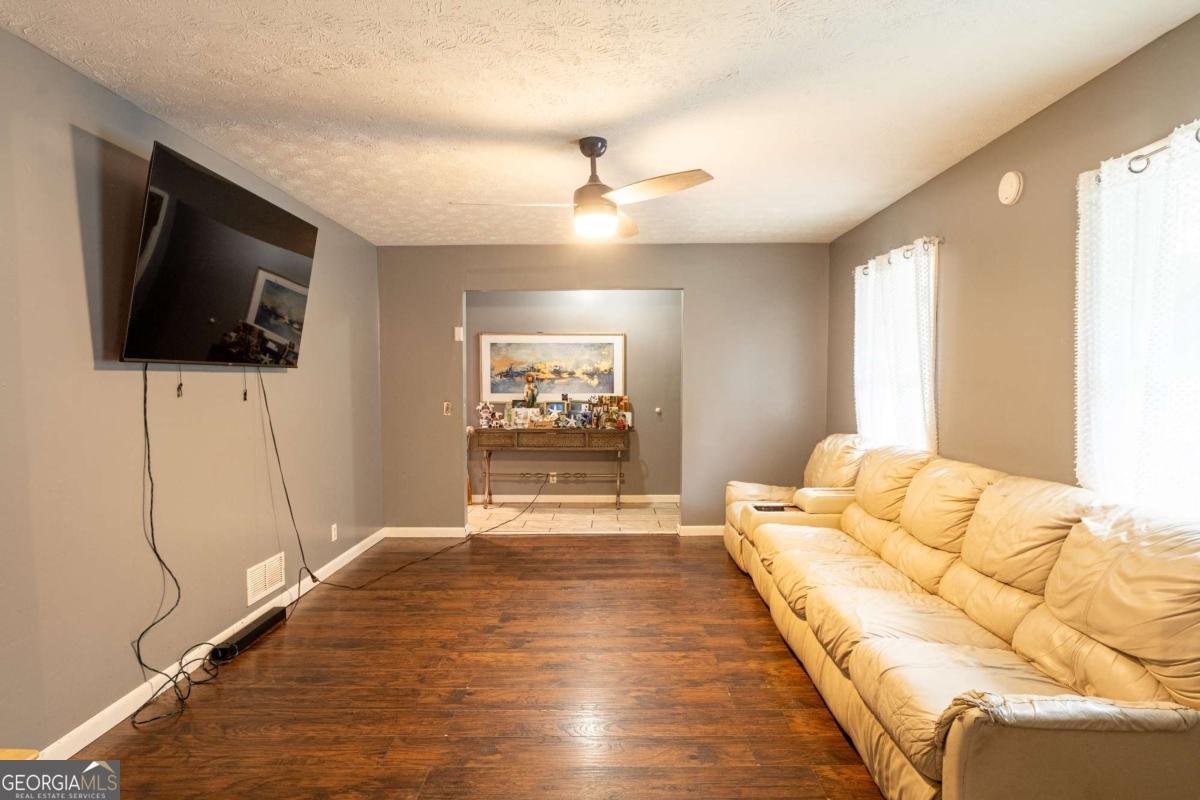 1535 Flat Shoals Road Conyers - Photo 7