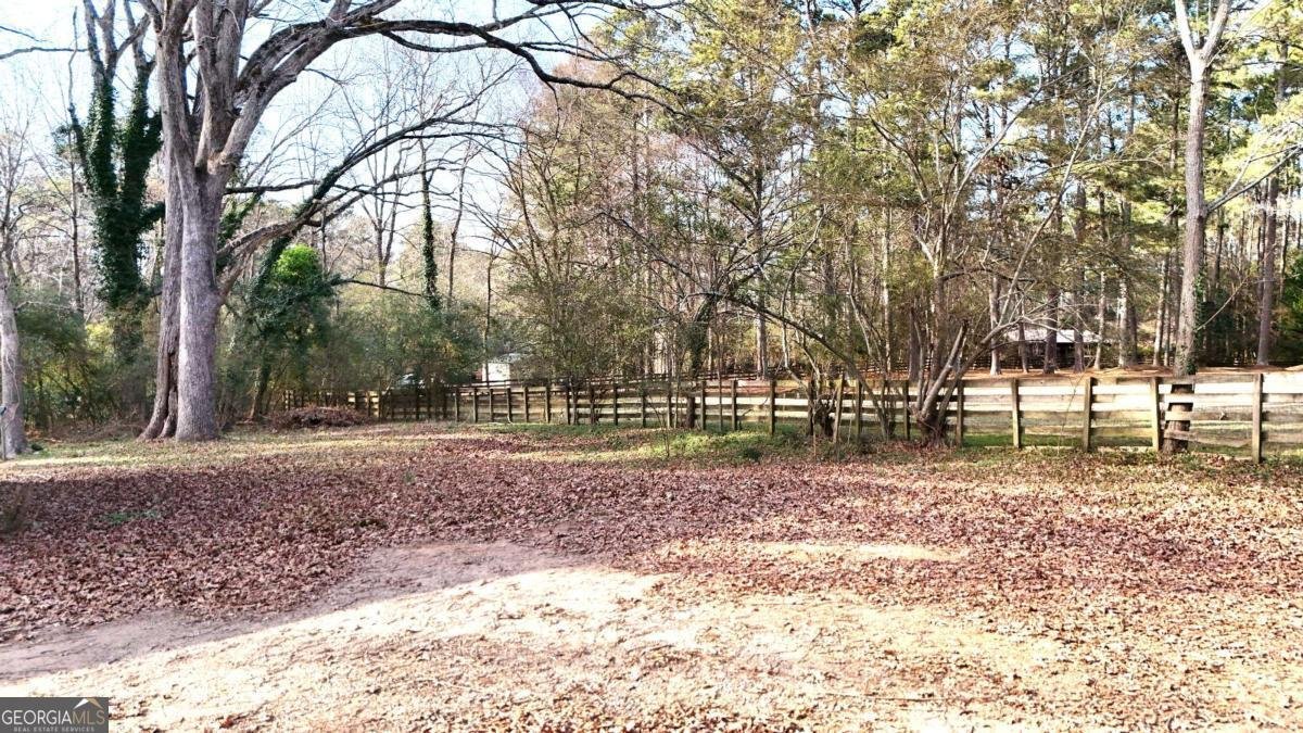 720 Whit Davis Road Athens - Photo 8