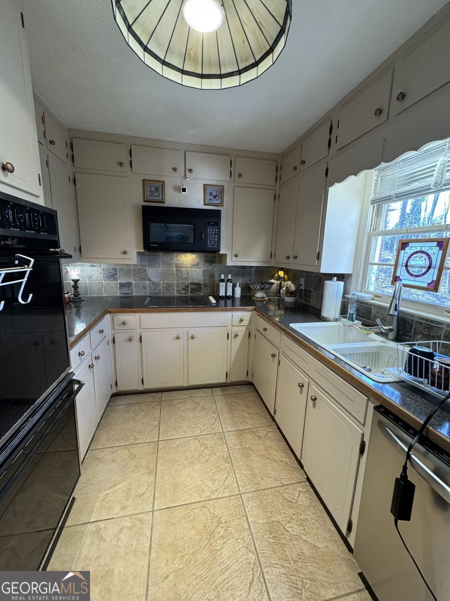 108 Woodland Street Buford - Photo 6